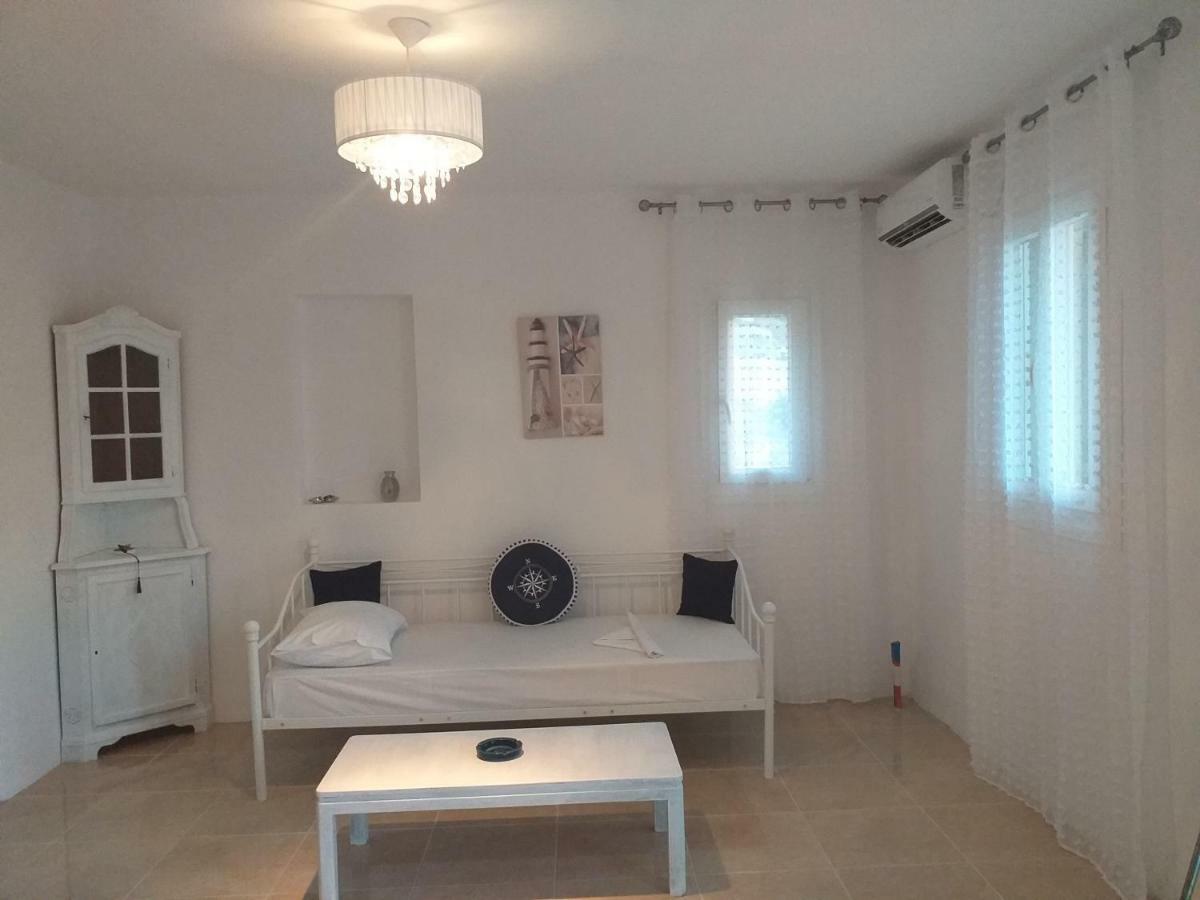 Apartamento Magda House Livadi  Exterior foto